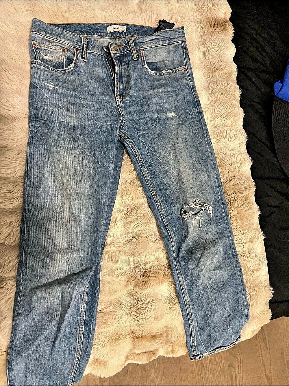 Zara Premium Denim Collection Distressed Skinny Jeans in Blue
